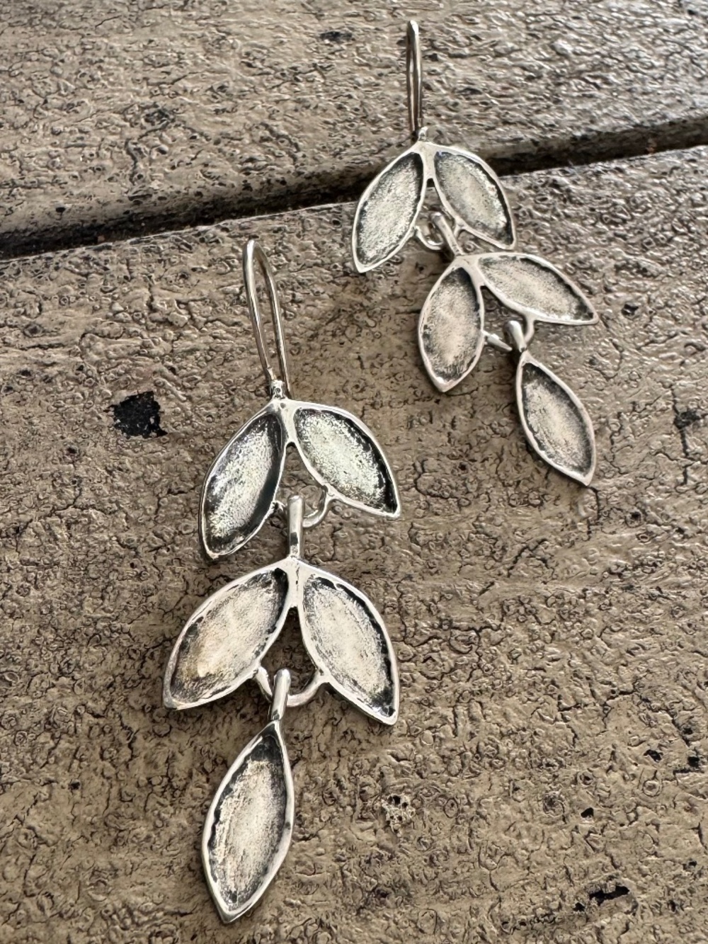 Silpada Articulated Leaves Earrings